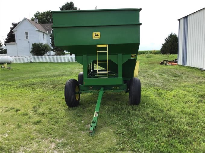 Side Dump Gravity Wagon On John Deere 740 Running Gear BigIron Auctions