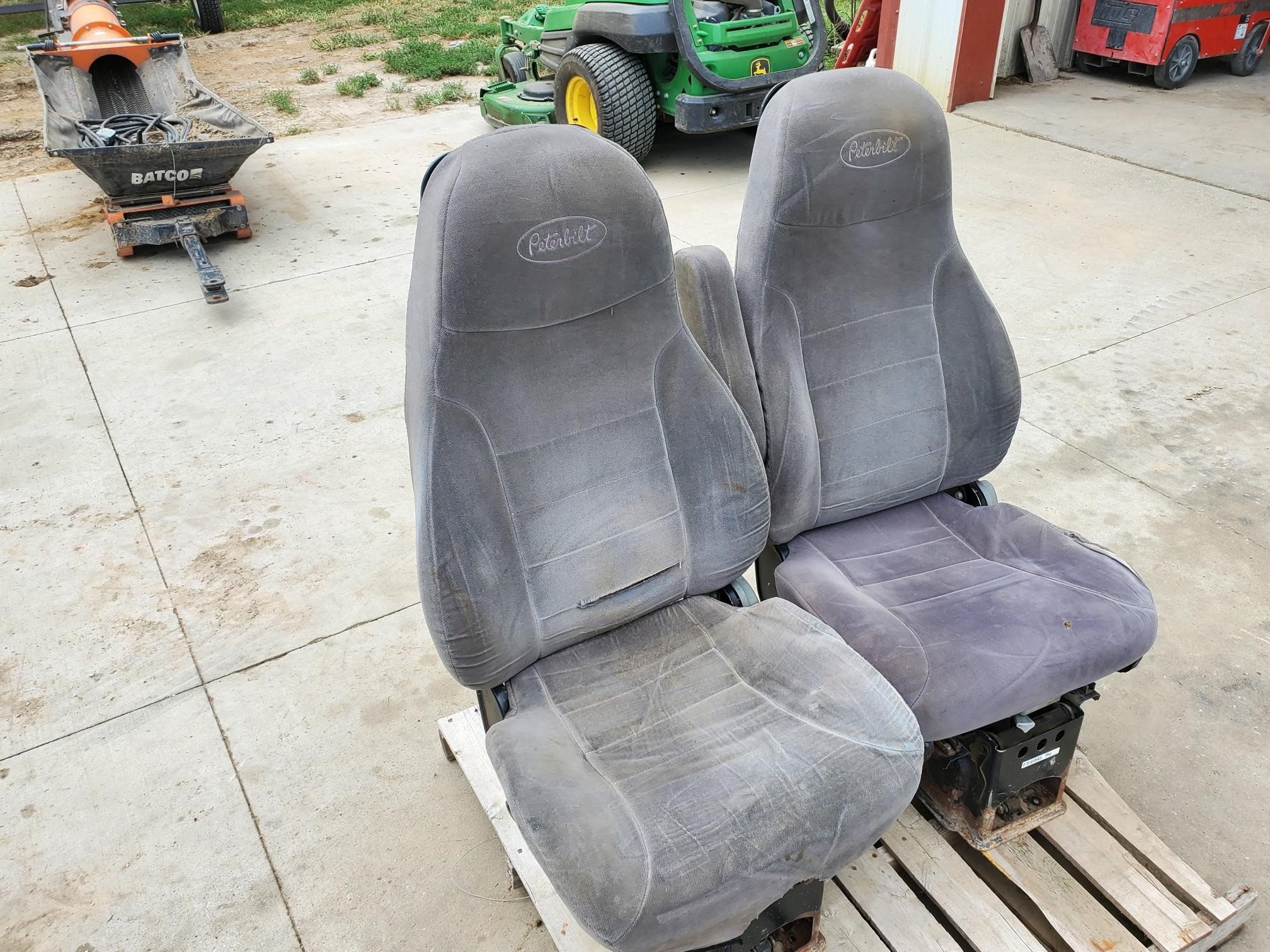 Peterbilt Air Ride Seats Bigiron Auctions