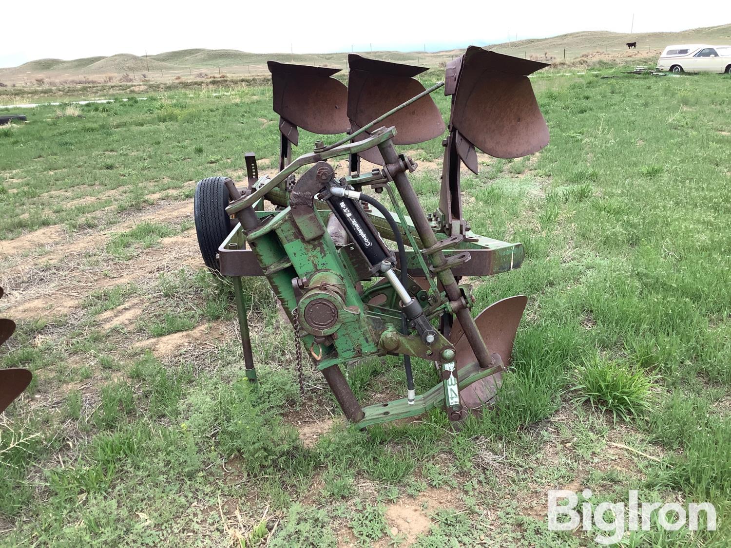 Oliver 334 3 Bottom Roll Over Plow BigIron Auctions