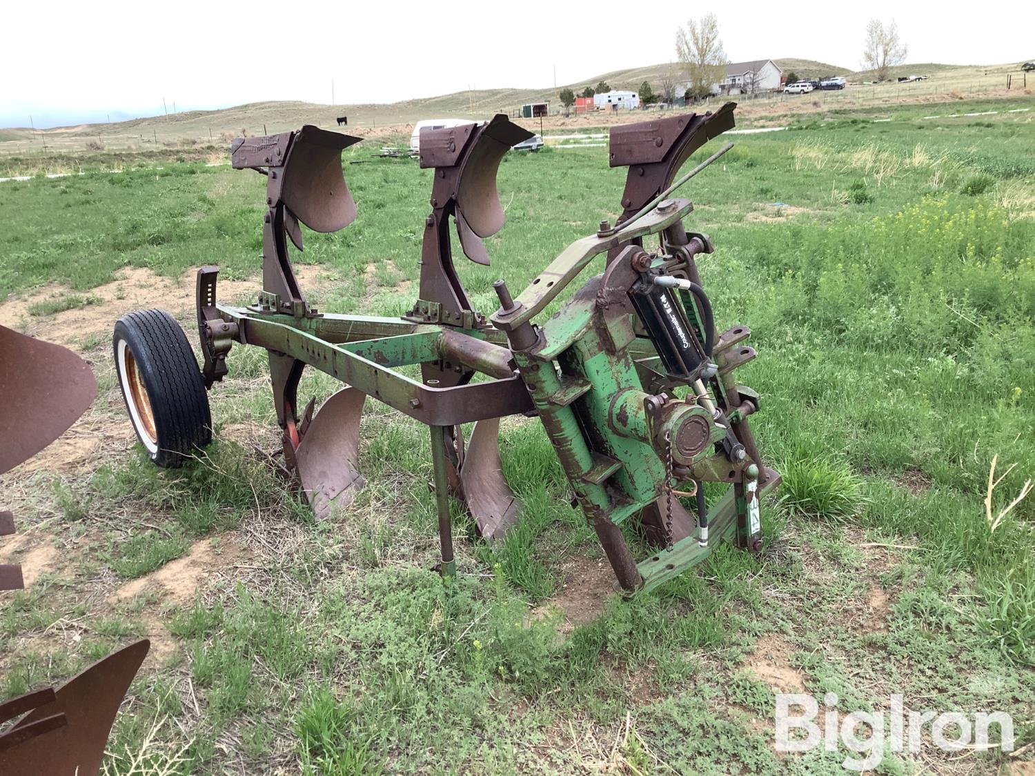 Oliver 334 3 Bottom Roll Over Plow BigIron Auctions