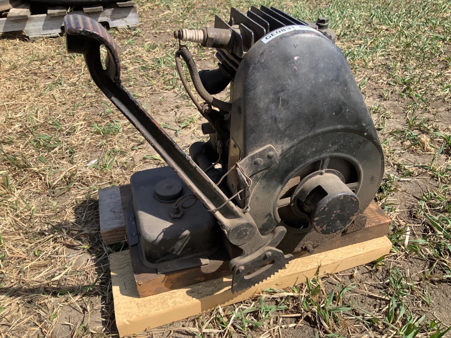 Briggs & Stratton Y Hit & Miss Engine BigIron Auctions