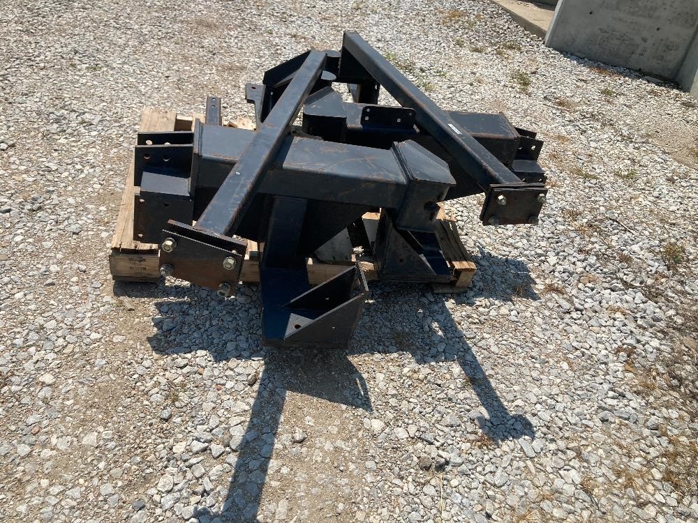 Allied Buhler Massey Ferguson Loader Brackets BigIron Auctions