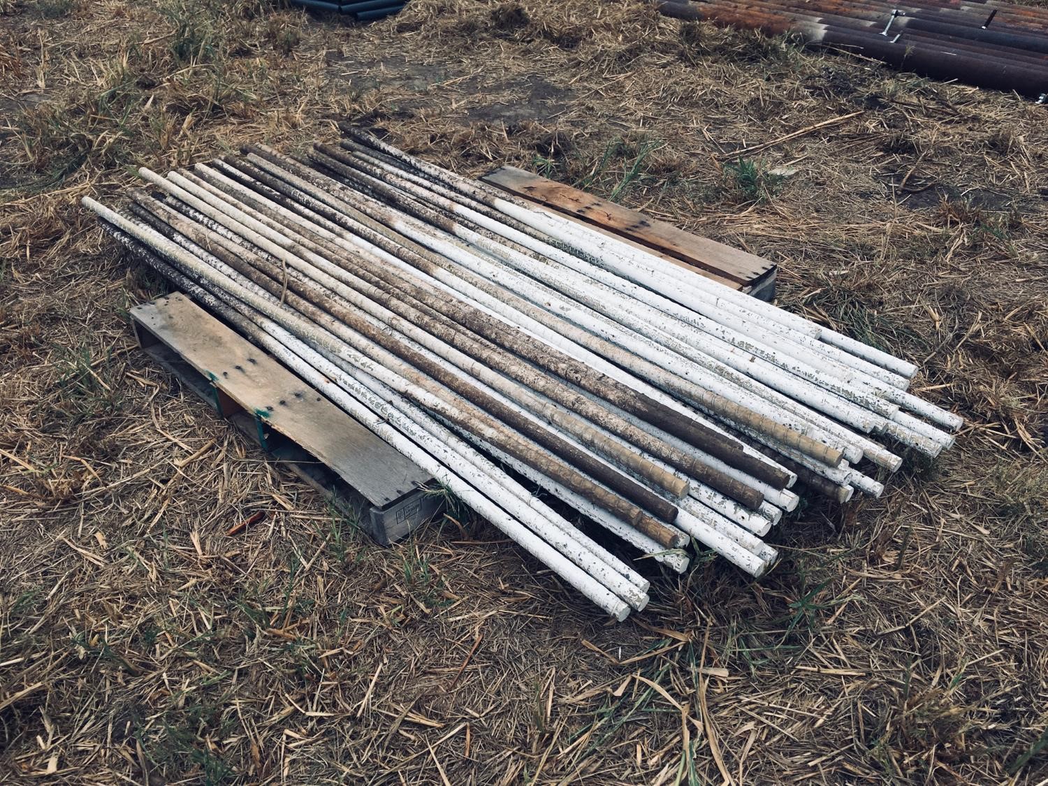 1 1/4” X 7’ Long High Tensile Electric Fiberglass Fence Posts BigIron ...