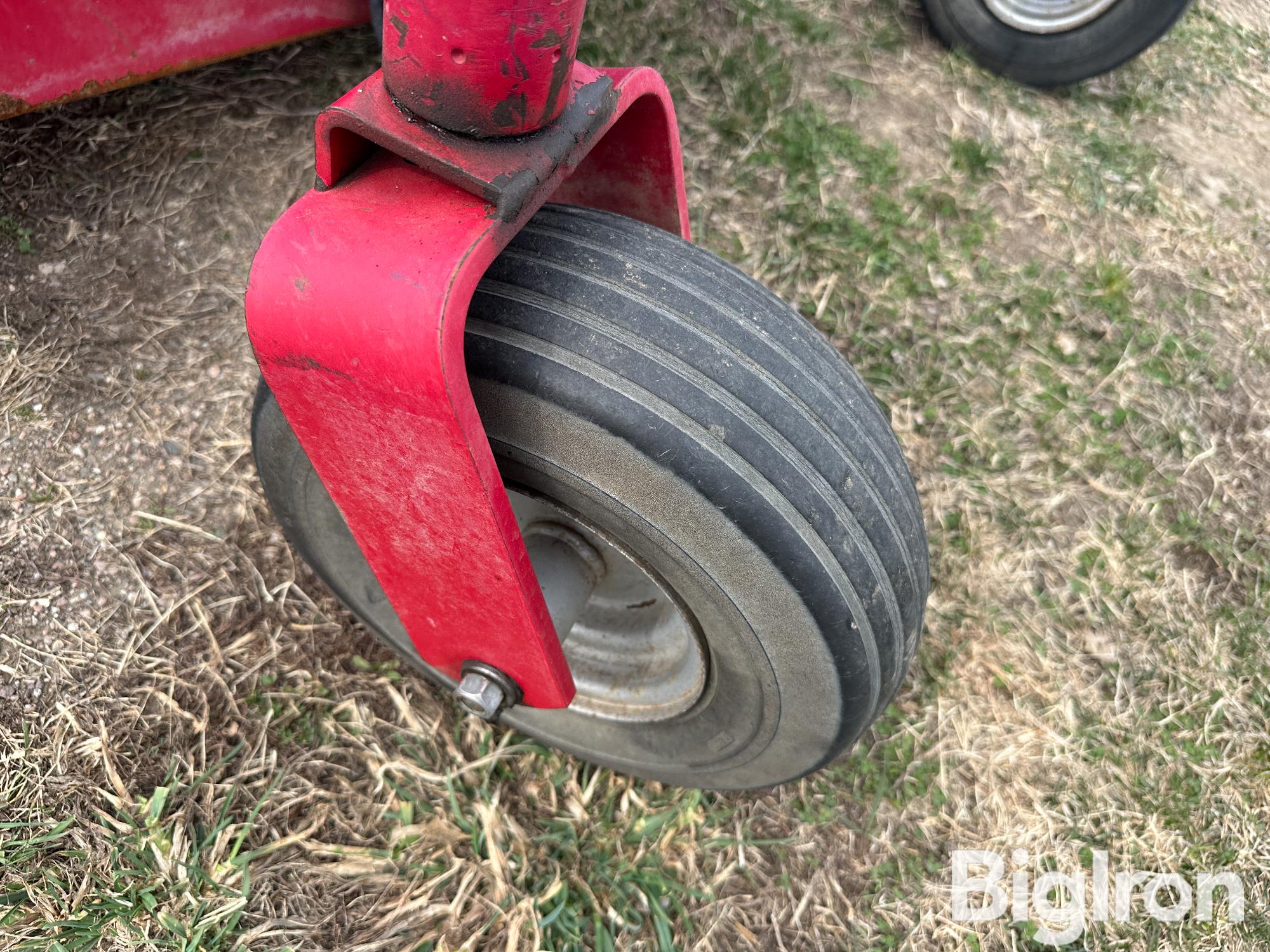 Yazoo Kees Mid Max Zero Turn Riding Lawn Mower Bigiron Auctions