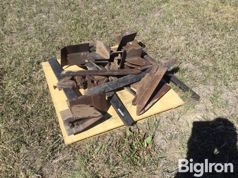 Row Crop Cultivator Parts BigIron Auctions