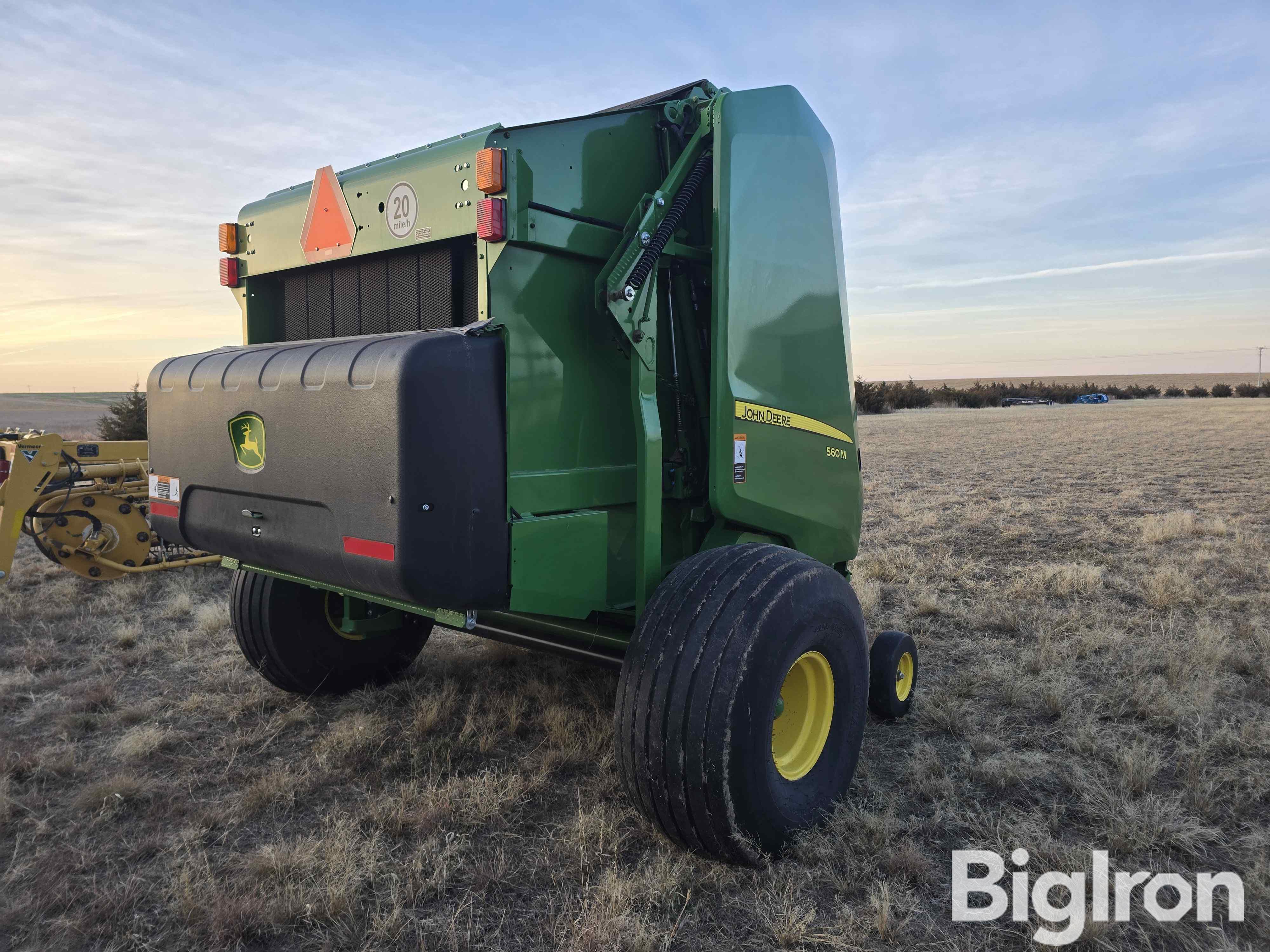 2022 John Deere 560m Round Baler Bigiron Auctions