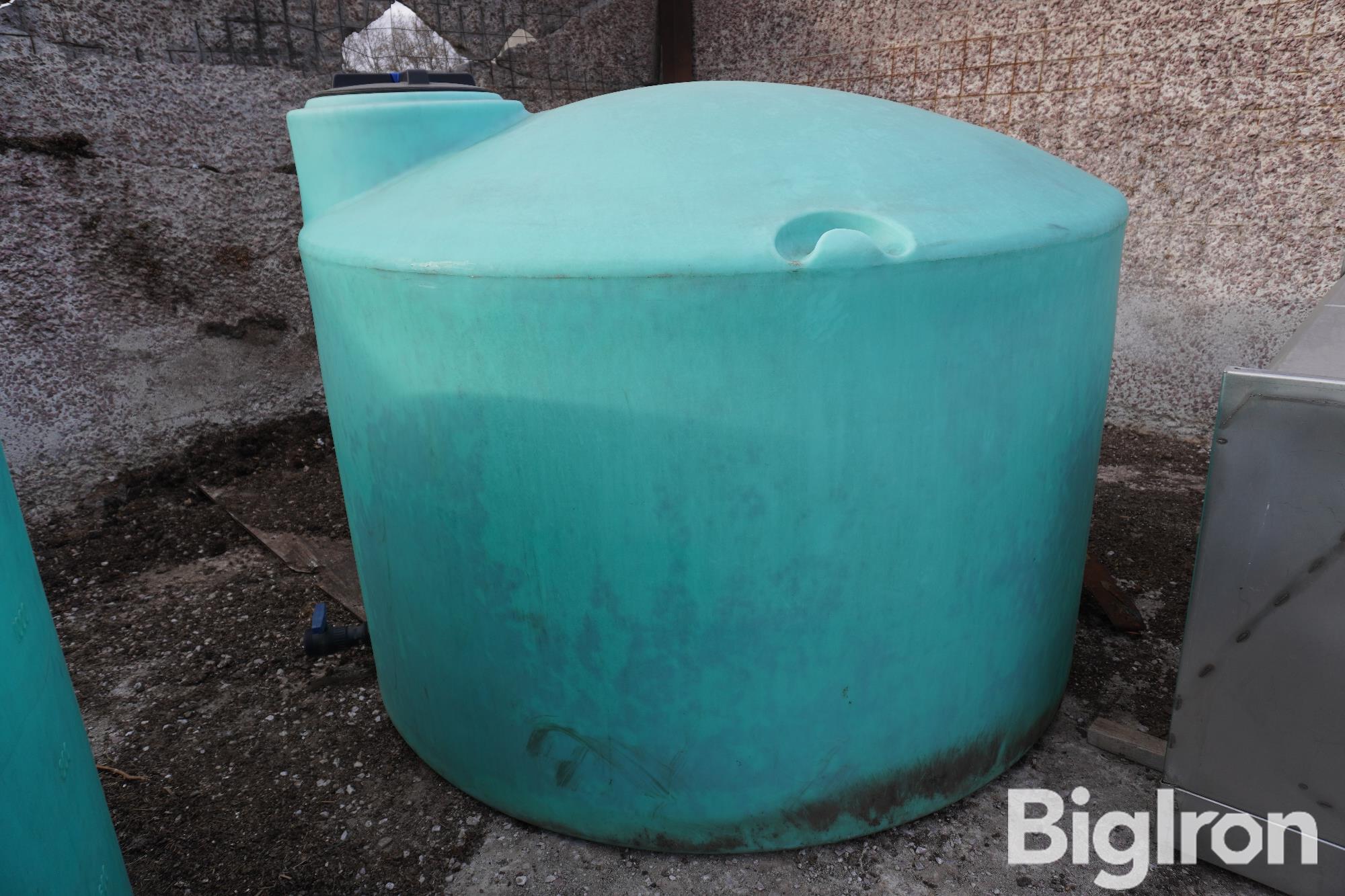 Rubbermaid 150-Gallon Poly Tank BigIron Auctions