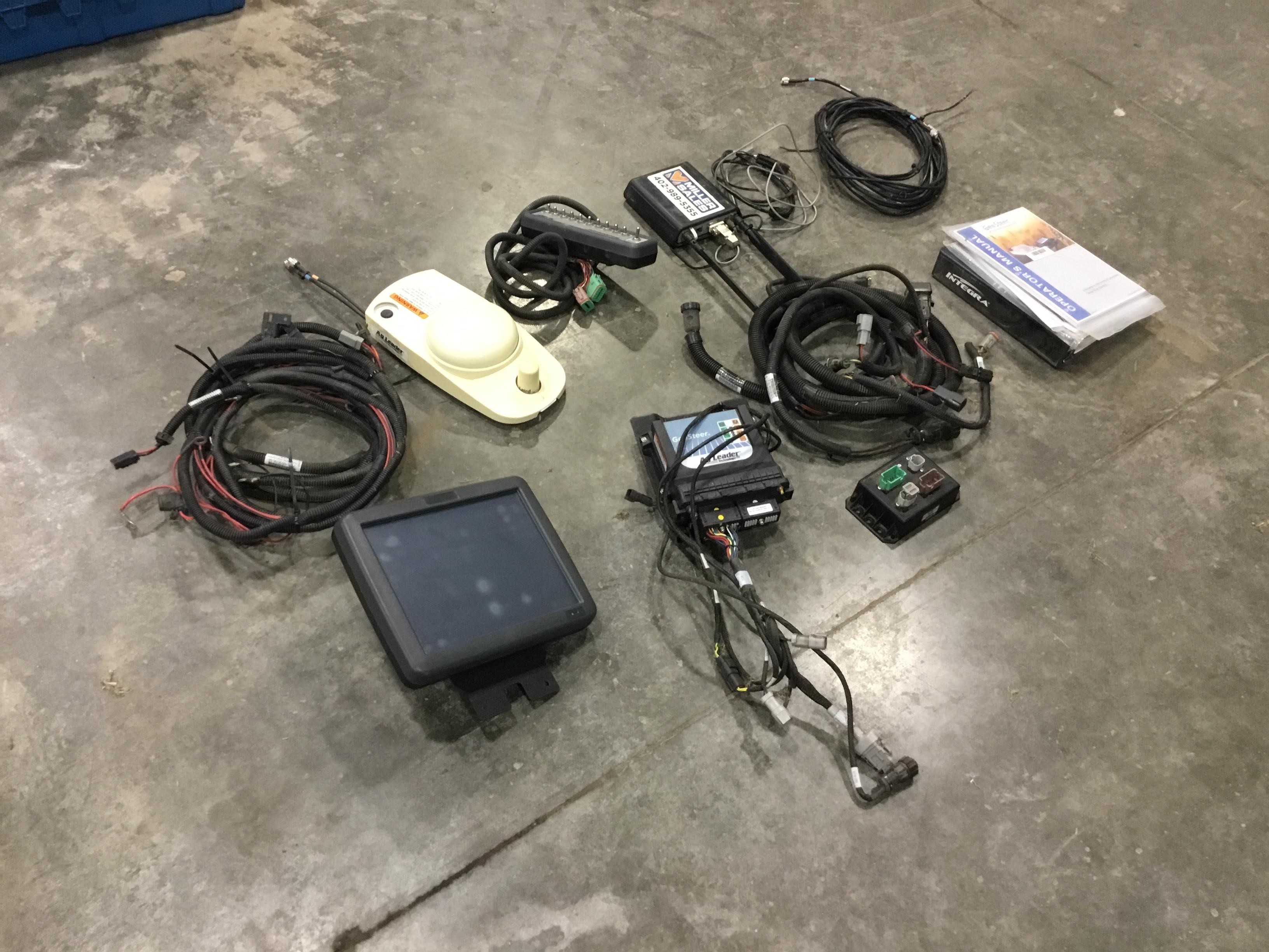 Ag Leader Integra Monitor GeoSteer System & Receiver BigIron Auctions