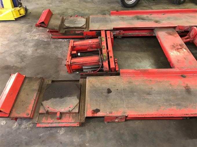 Weaver/SVI AFH-90-B Two Post (Included) Alignment Car LIft BigIron Auctions