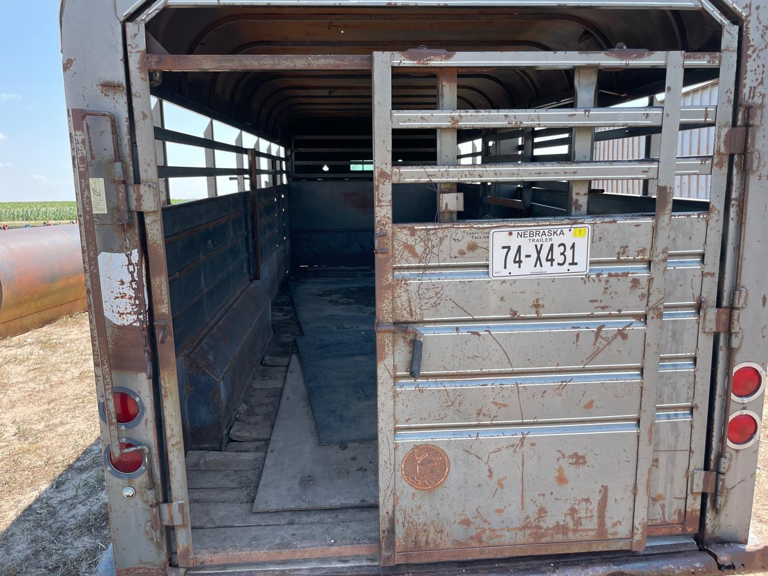 1983 Kiefer Built SMG 20' T/A Livestock Trailer BigIron Auctions