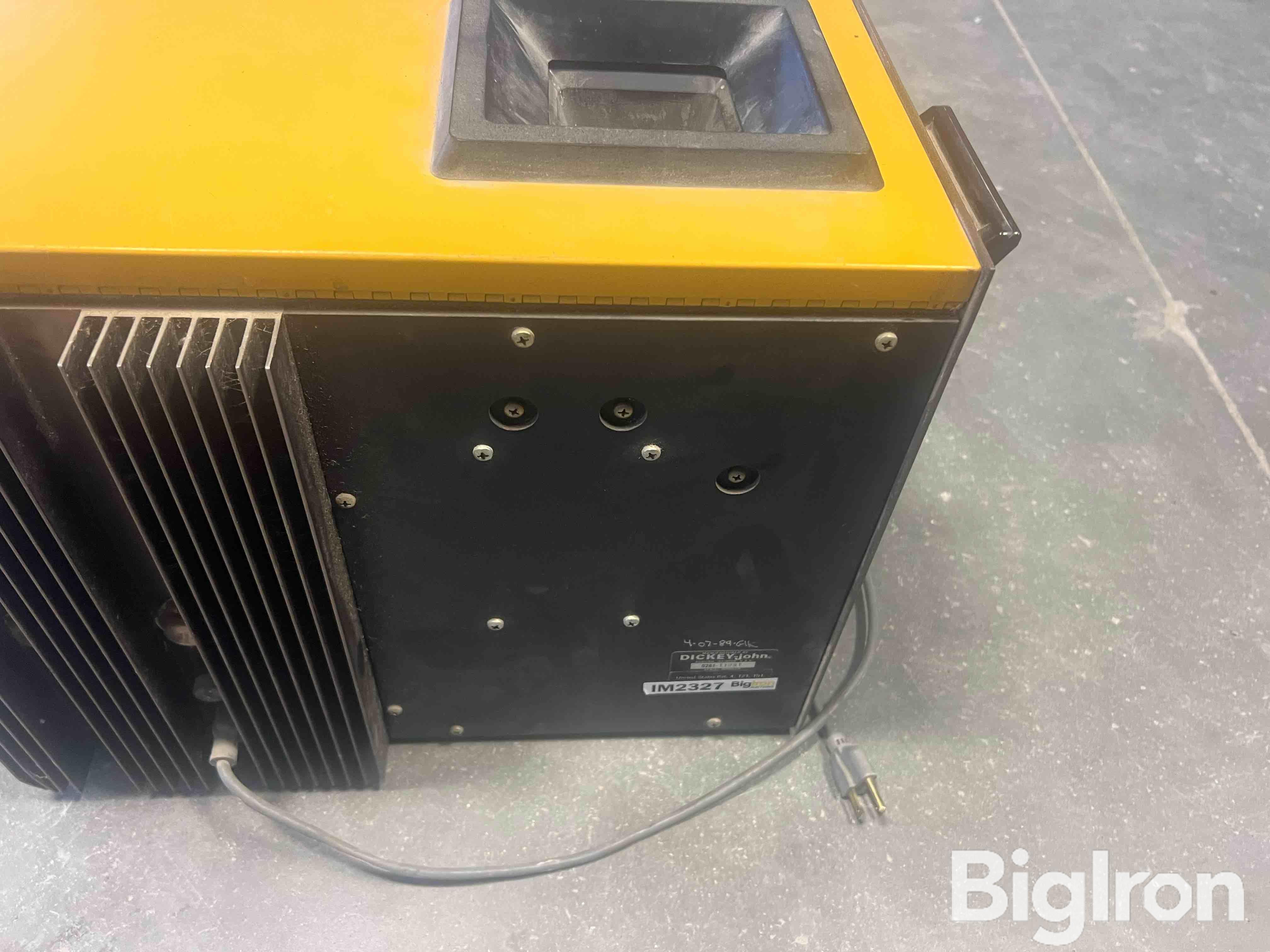 DICKEY-john GAC-II Grain Analysis Computer Moisture Tester BigIron Auctions