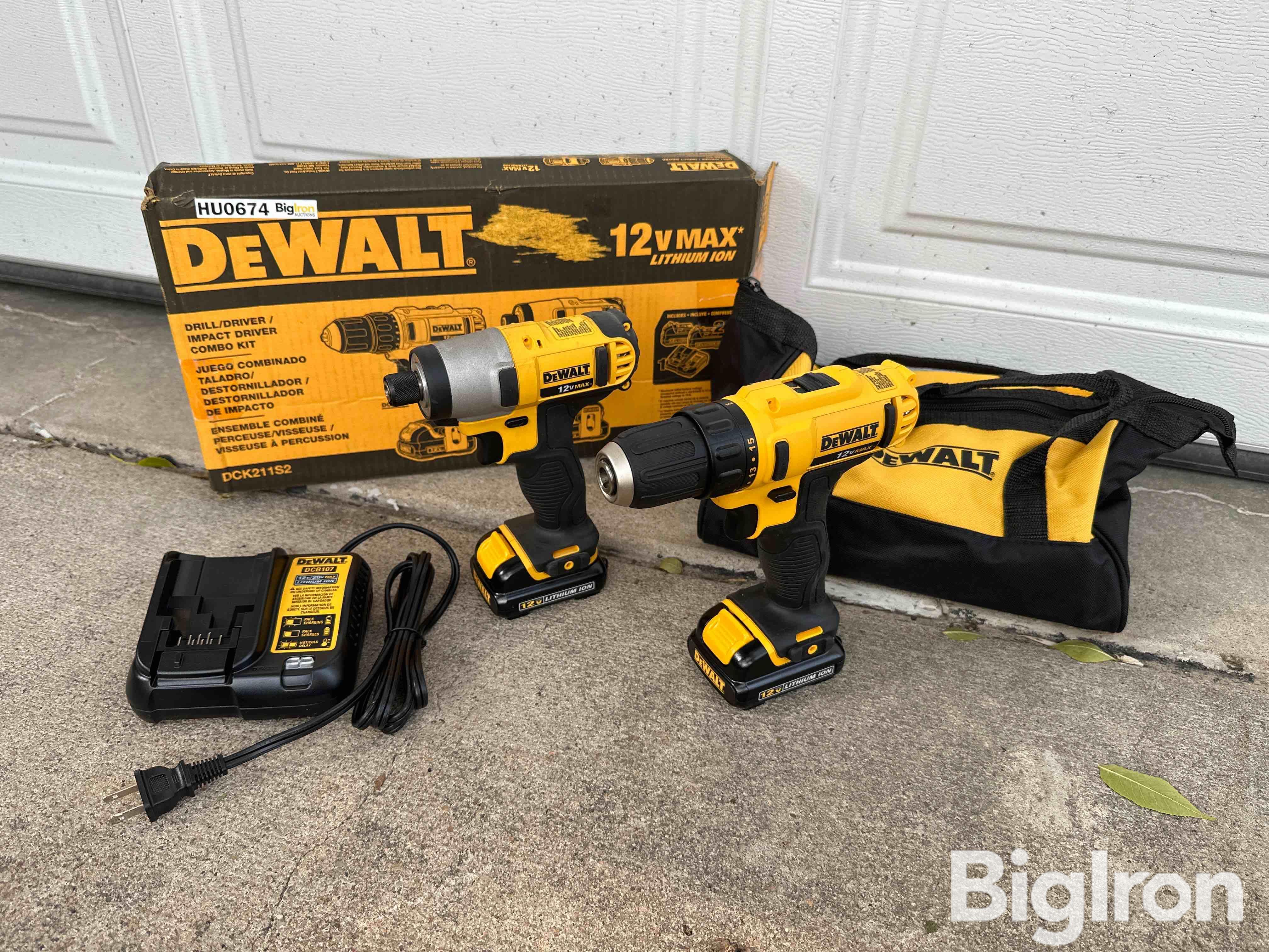 dewalt-drill-impact-combo-kit-bigiron-auctions