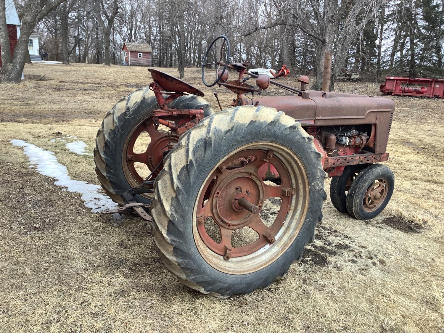 1950 International H 2WD Tractor BigIron Auctions