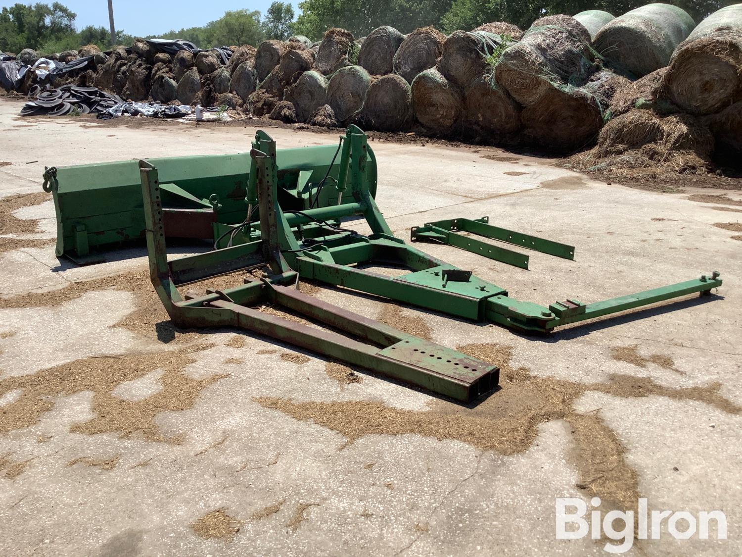 John Deere 544 Dozer/Silage Blade BigIron Auctions