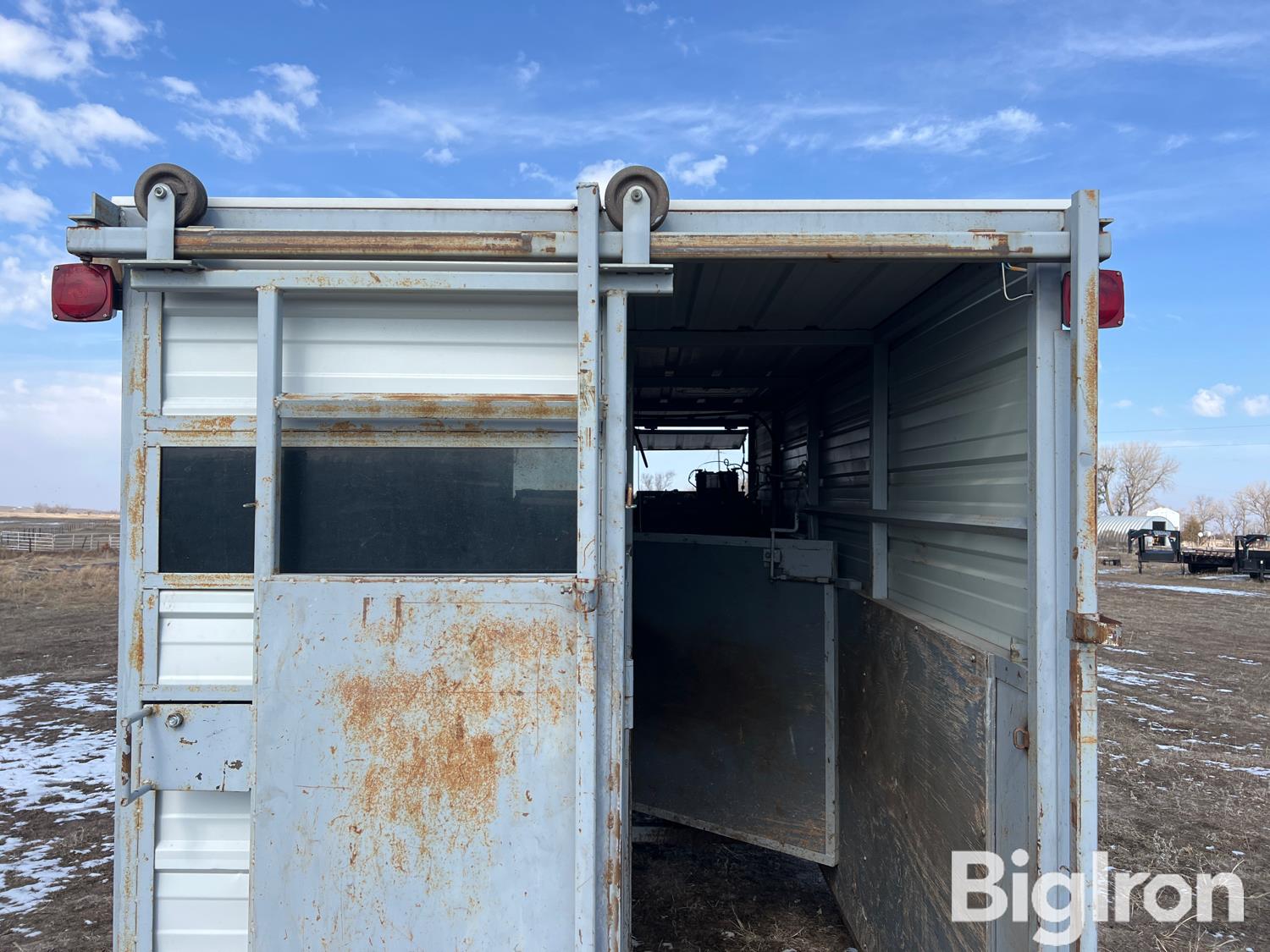 Heartland AI Barns Portable AI Barn BigIron Auctions