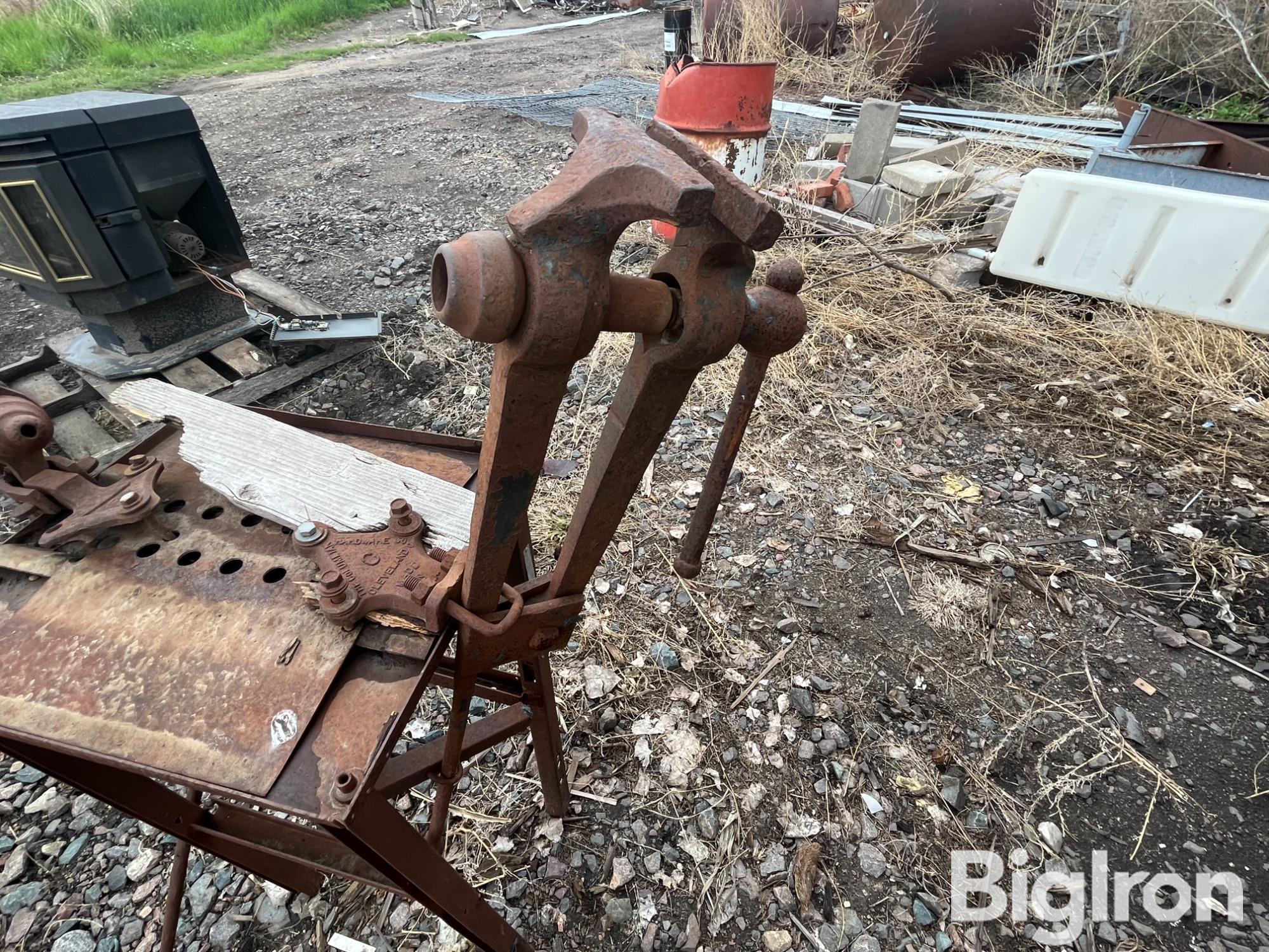 The Columbian Hardware Co Vise & Stand BigIron Auctions