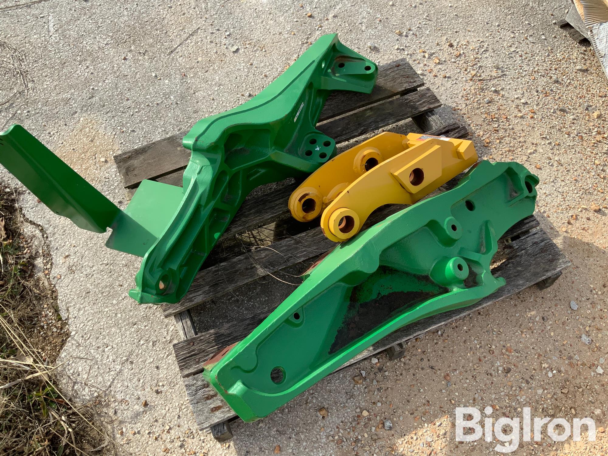 John Deere Loader Mounts BigIron Auctions