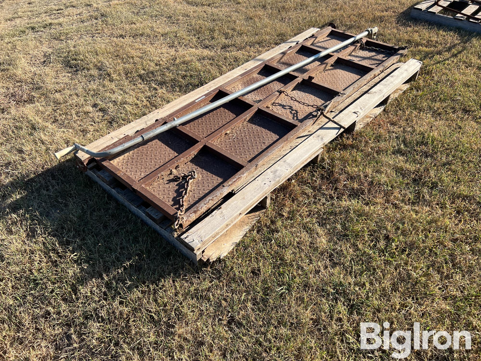 Steel Spreading Tailgate BigIron Auctions