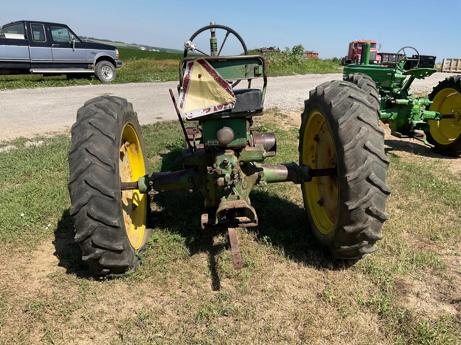 1947 John Deere B 2WD Tractor BigIron Auctions