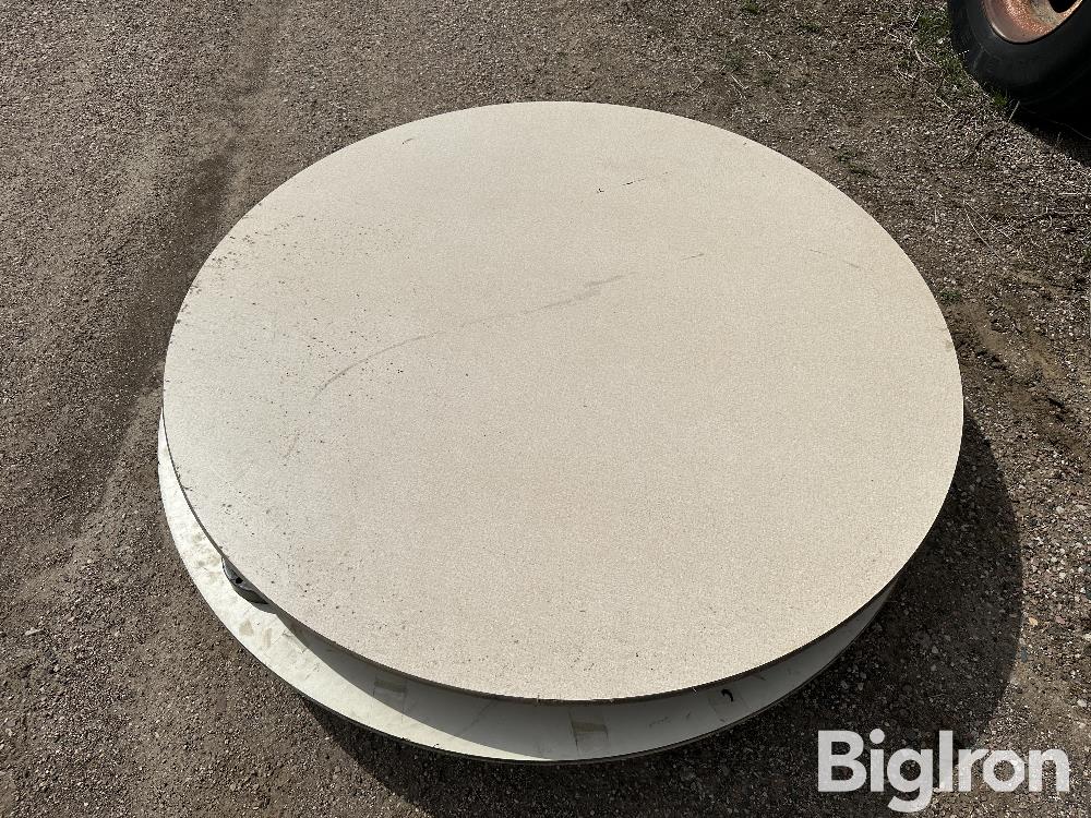 Round Banquet Tables Bigiron Auctions