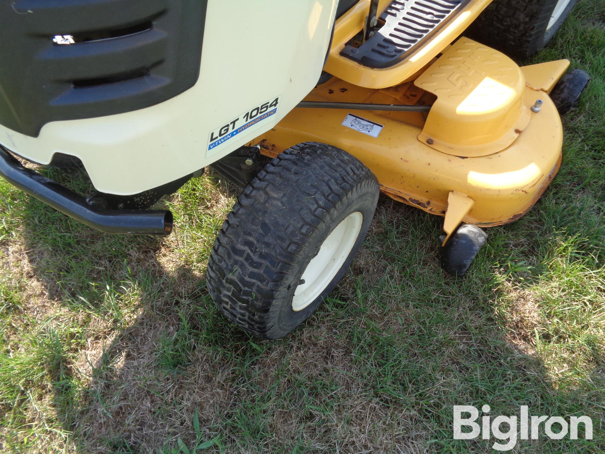 2013 Cub Cadet LGT1054 Lawn Mower BigIron Auctions