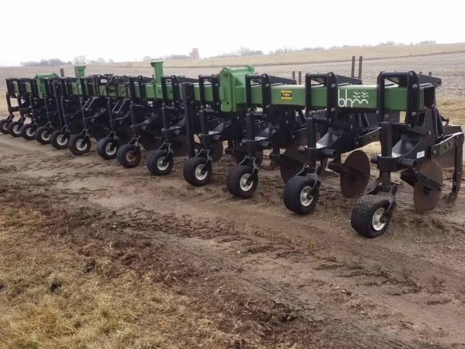 B&H 9100 12R30 Cultivator & Weeding Discs BigIron Auctions