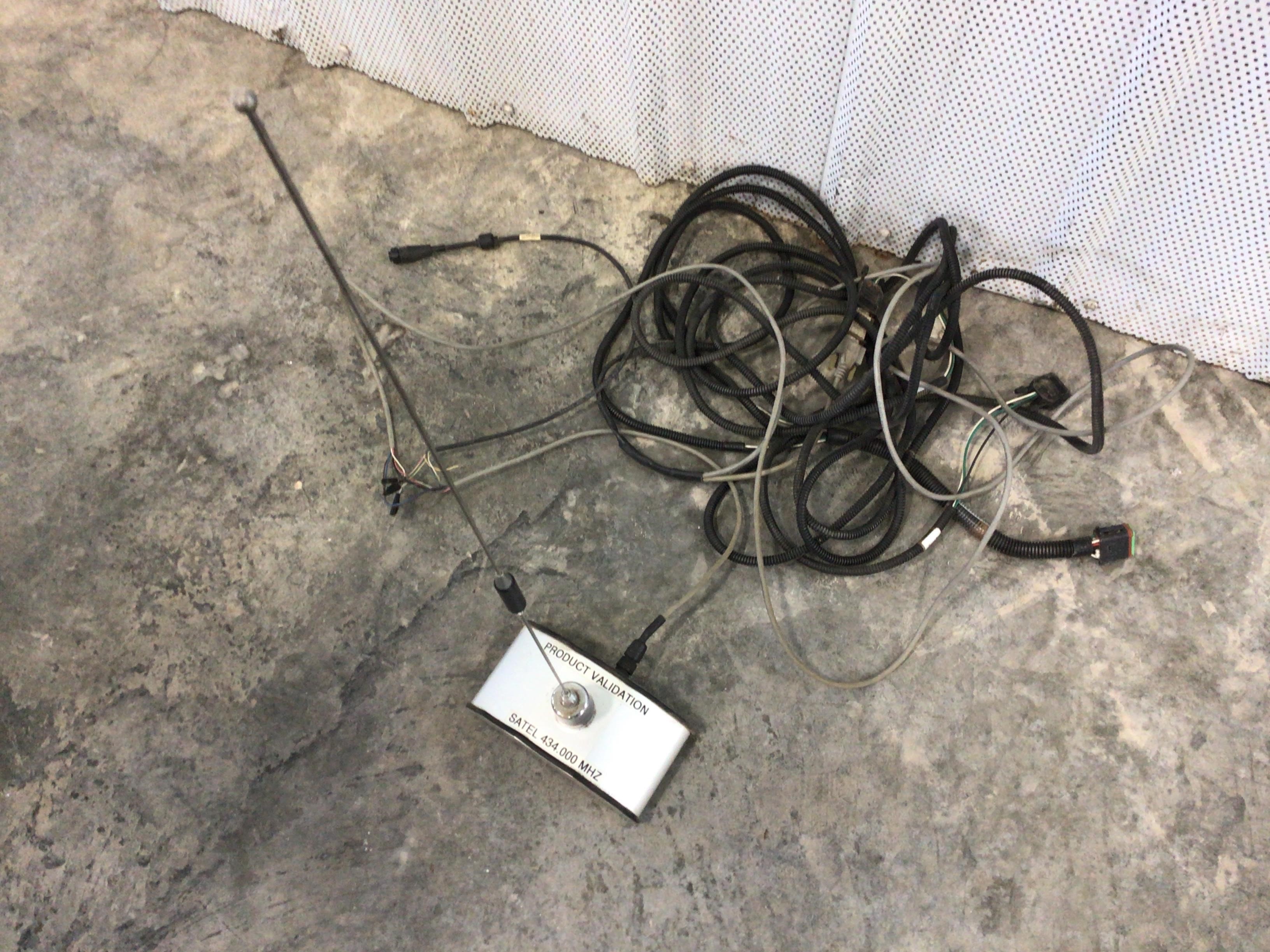 Outback Hemisphere RTK Base Station & Receiver BigIron Auctions