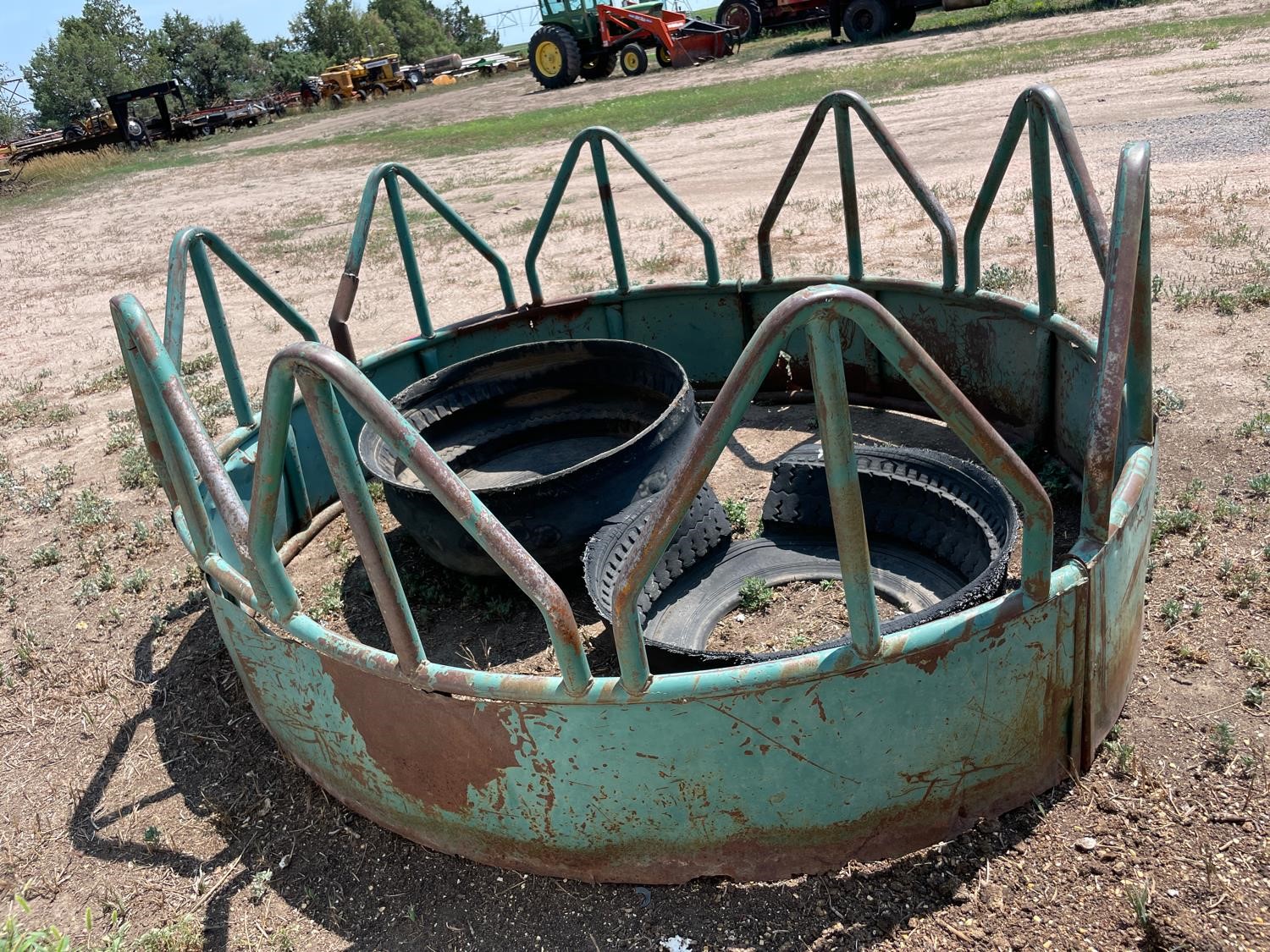 Bale Feeder & Turned Tire Feeders BigIron Auctions