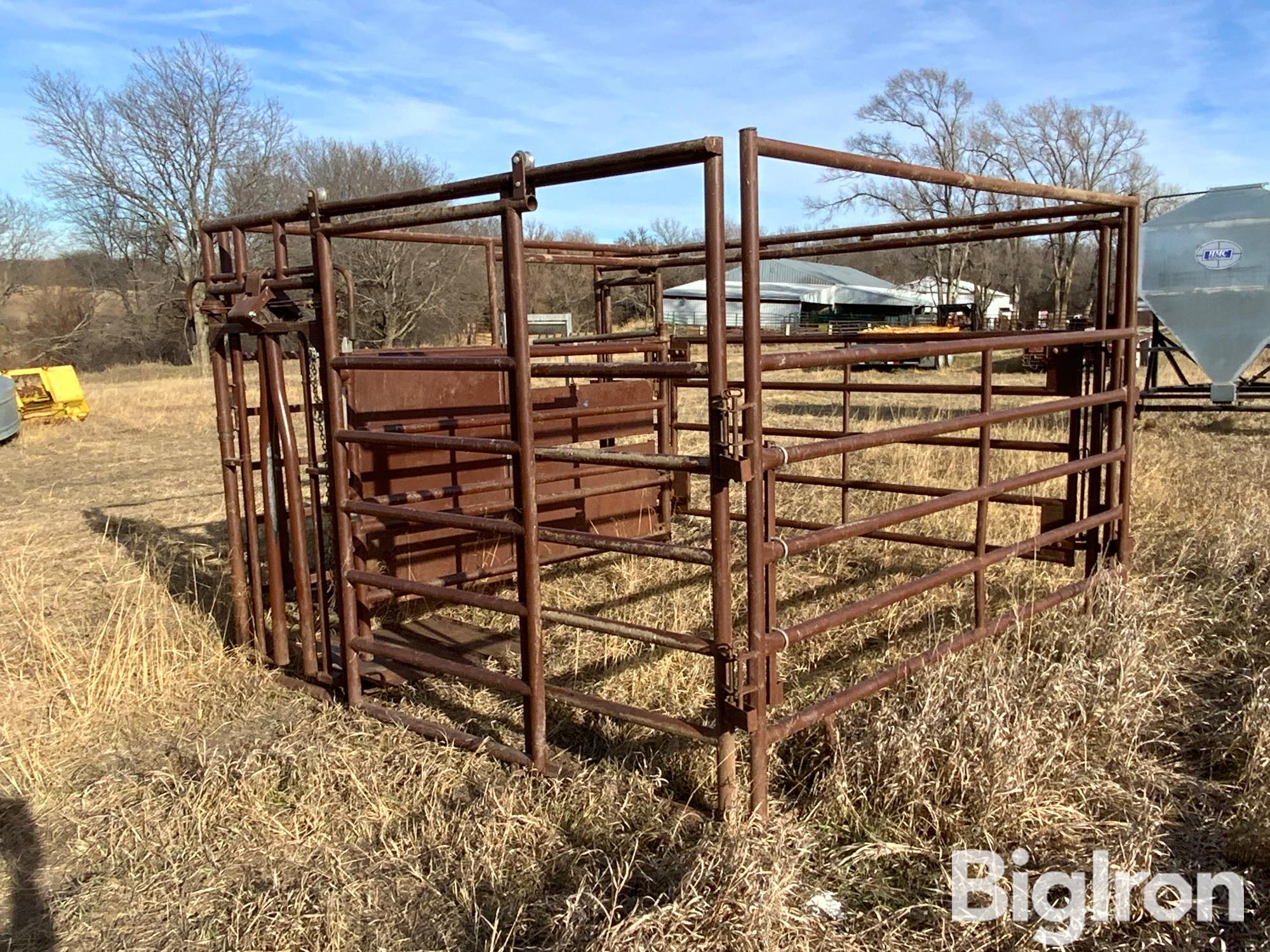 Hiqual Calving Pen Bigiron Auctions