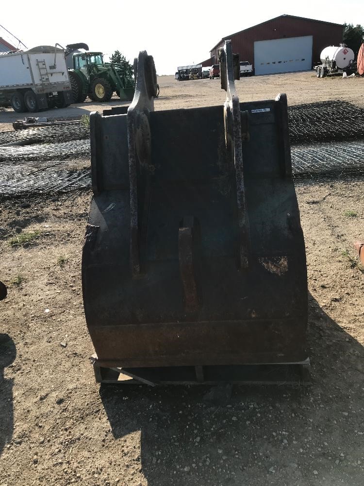 John Deere 200D Excavator Bucket BigIron Auctions