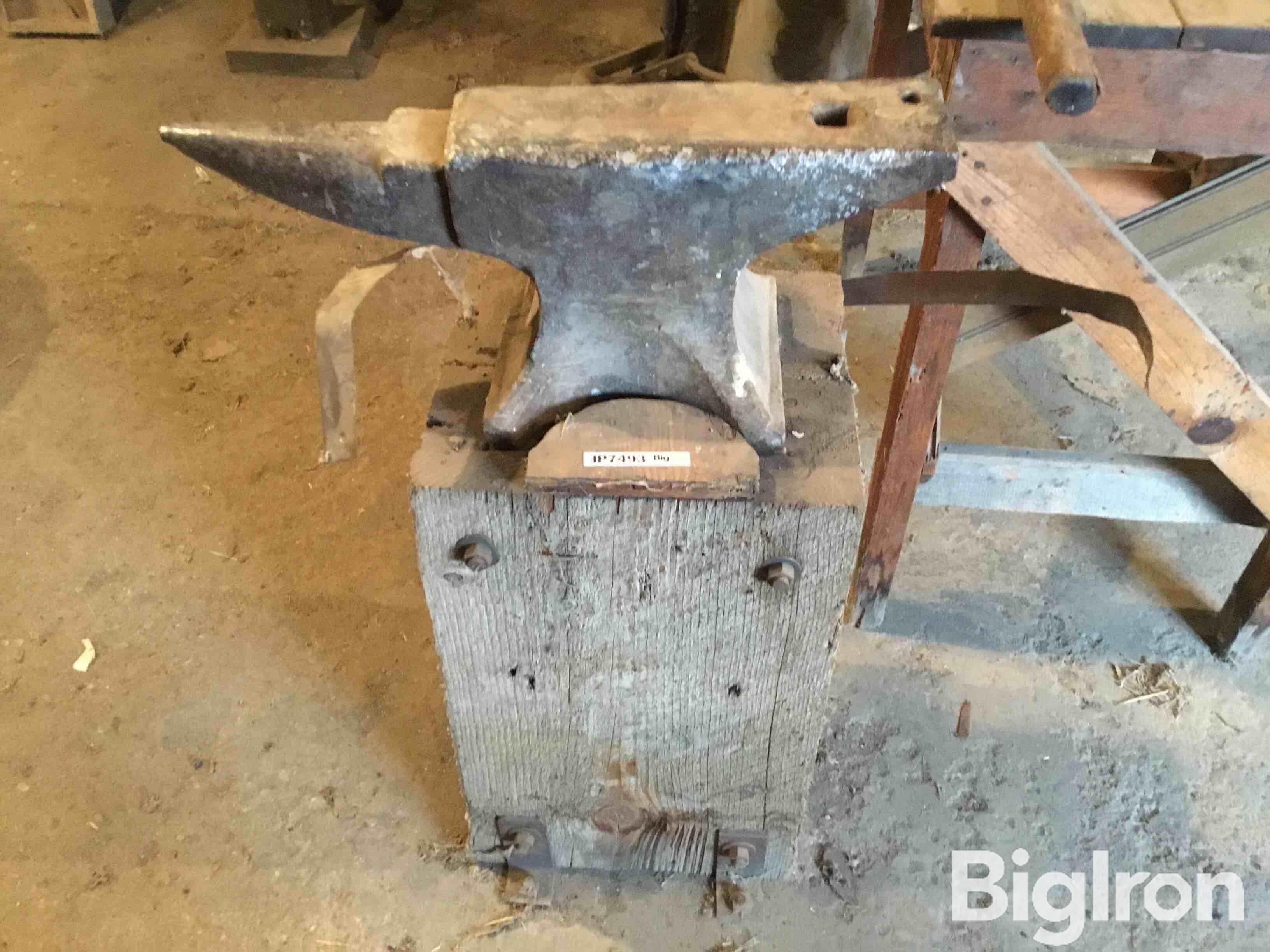 Peter Wright Anvil BigIron Auctions