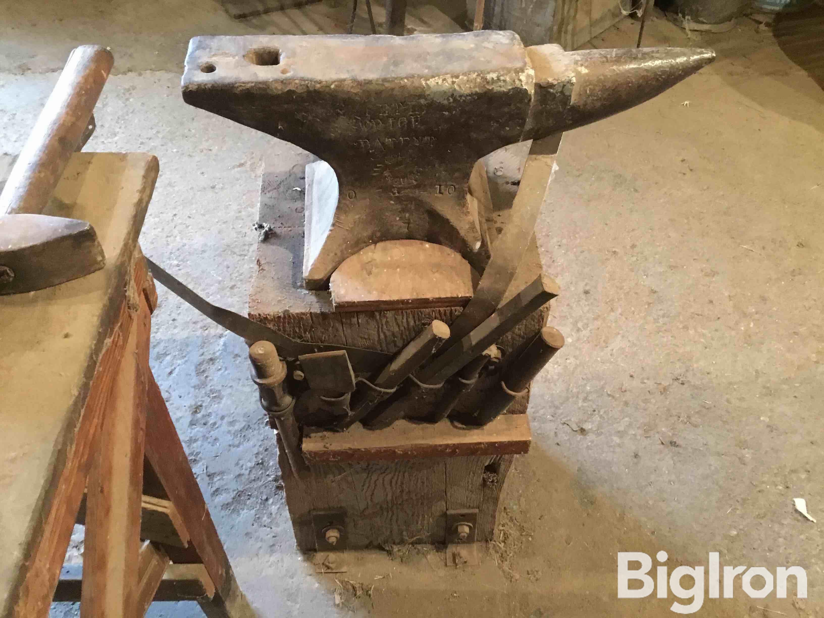 Peter Wright Anvil BigIron Auctions