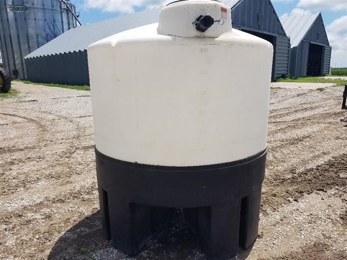 1050-Gal Poly Cone Bottom Tank BigIron Auctions