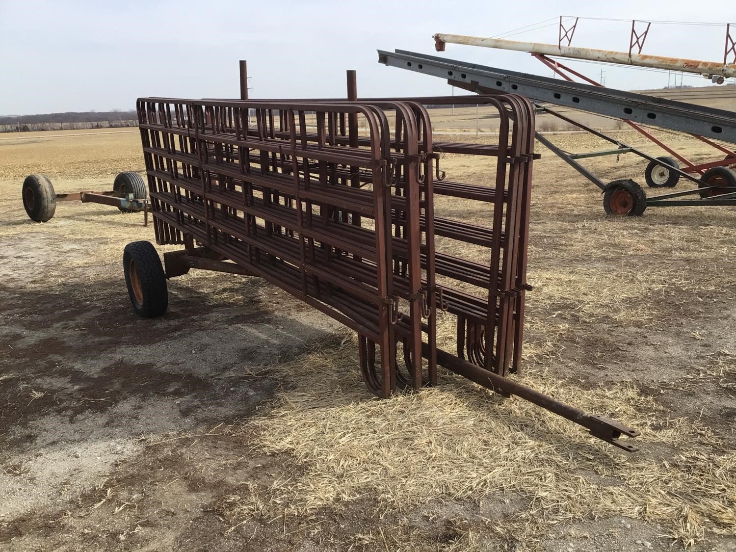 16’ Corral Panels W/Transport BigIron Auctions