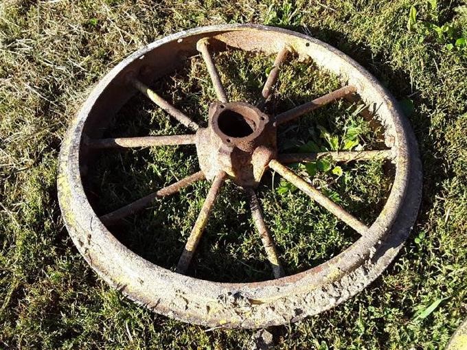 John Deere Model B Front Steel Wheels BigIron Auctions