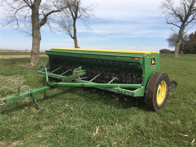 John Deere 8300 Grain Drillgrass Seeder Bigiron Auctions 6637