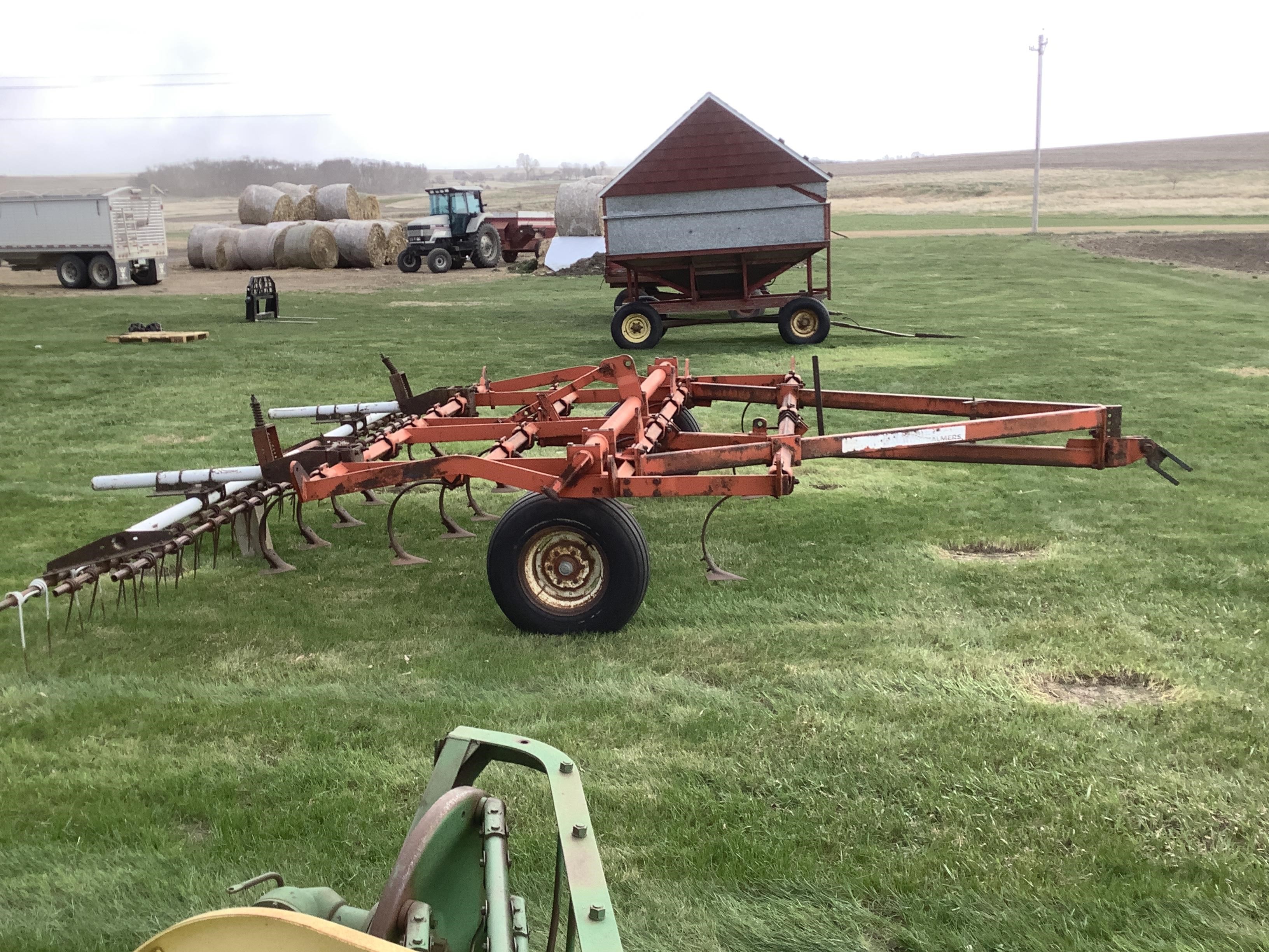 Allis-Chalmers 1300 10’ Field Cultivator BigIron Auctions