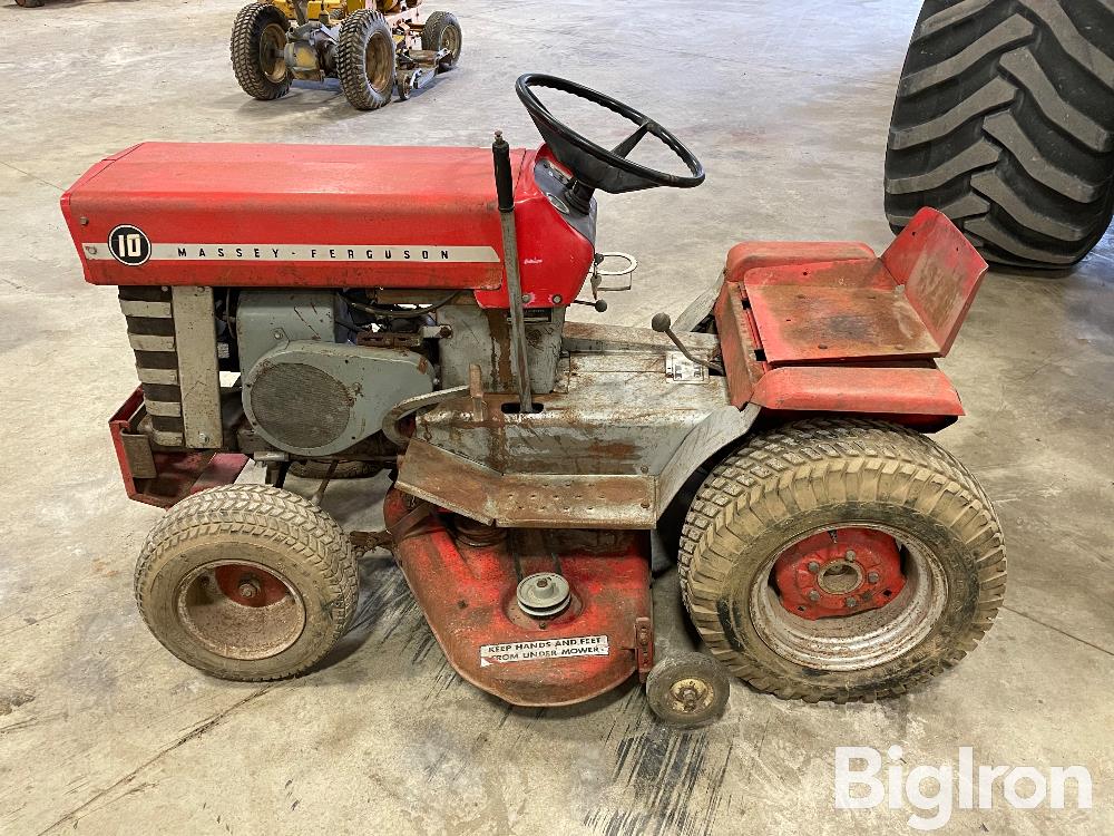 Massey Ferguson 10 Lawn Tractor Bigiron Auctions 