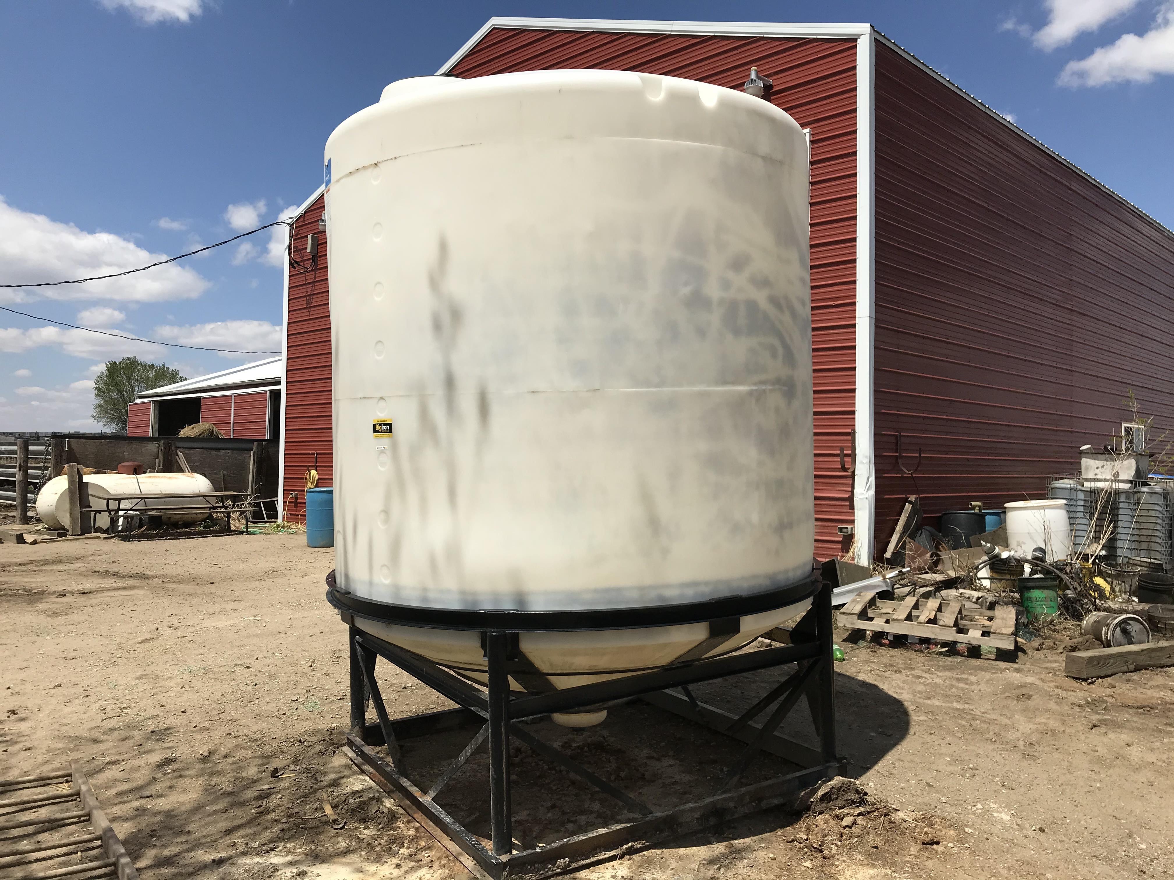 Ace Roto-Mold 2500-Gal Tank On A Stand BigIron Auctions