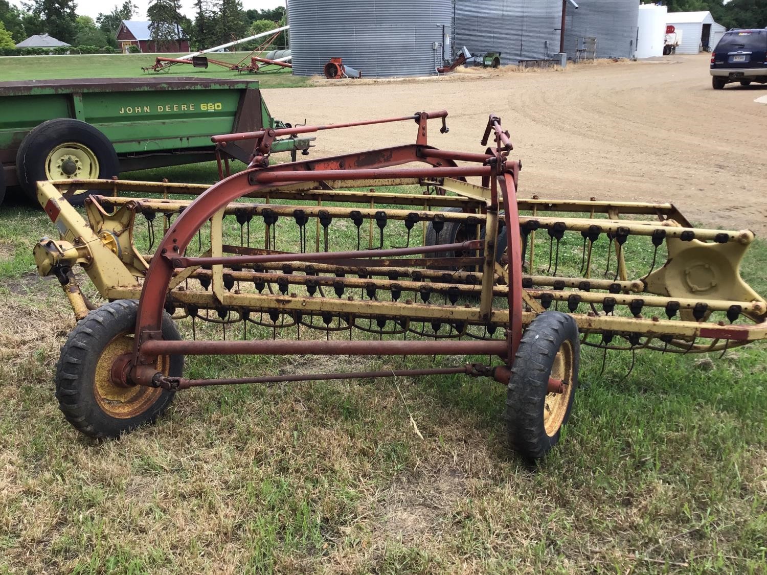 New Holland 258 Rake BigIron Auctions