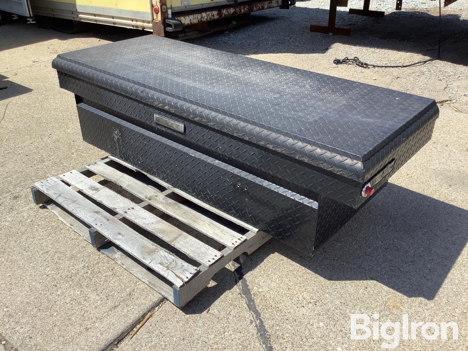 Weather Guard 117-5-01 Crossover Truck Toolbox BigIron Auctions