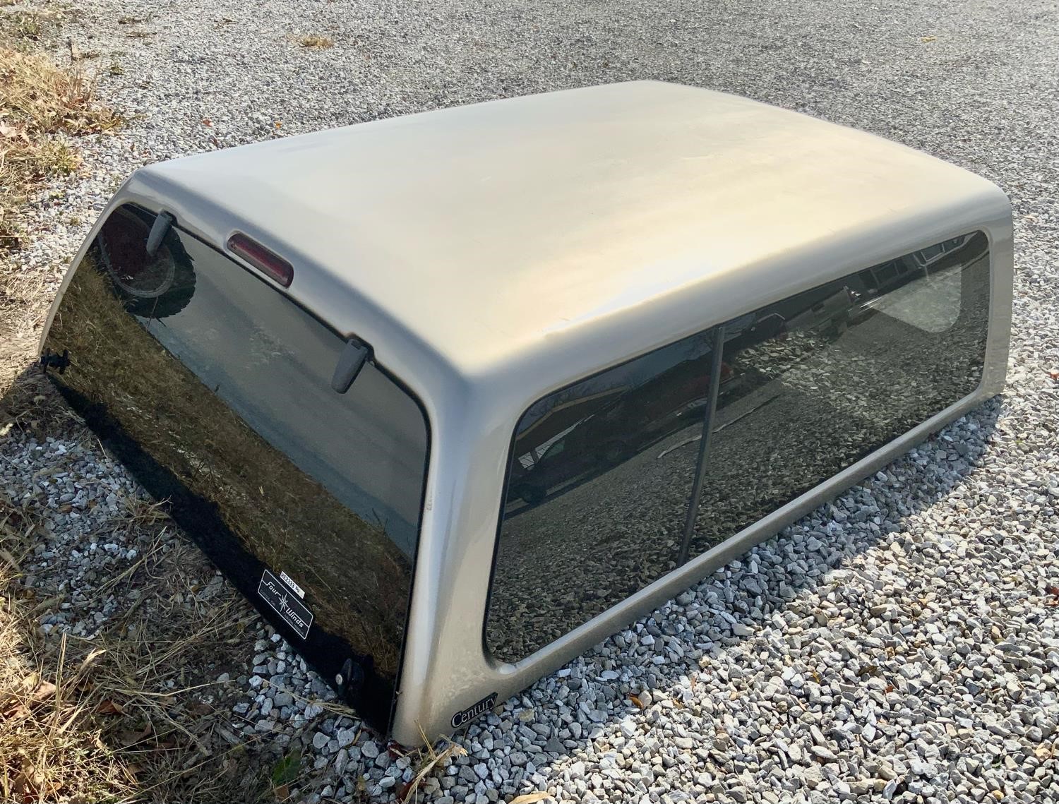 Century Fiberglass Shortbed Pickup Topper BigIron Auctions