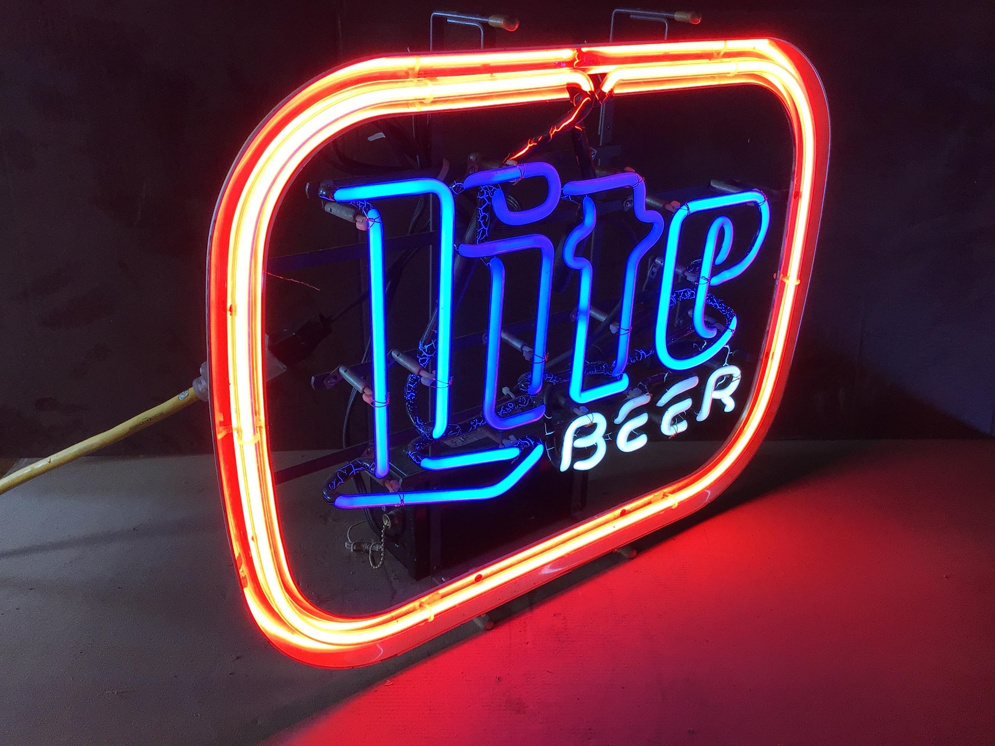 lite beer neon sign