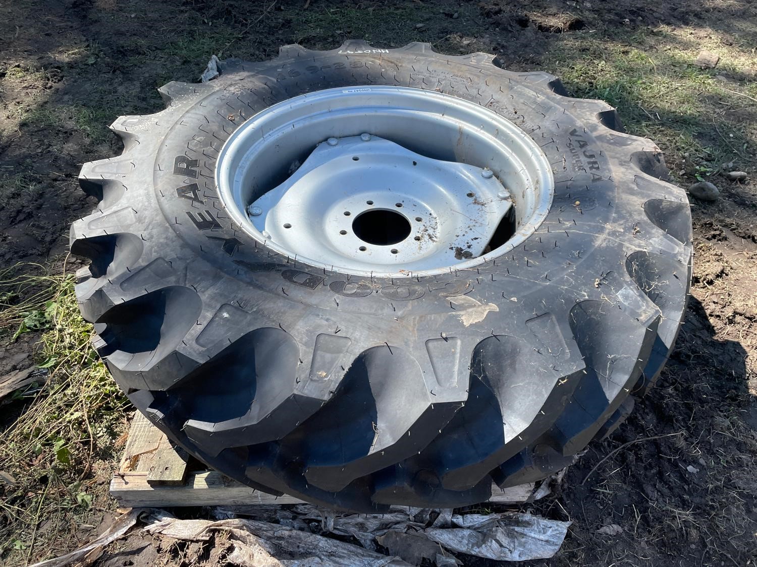 Goodyear VAJRA Super 16.9-28 Tire BigIron Auctions