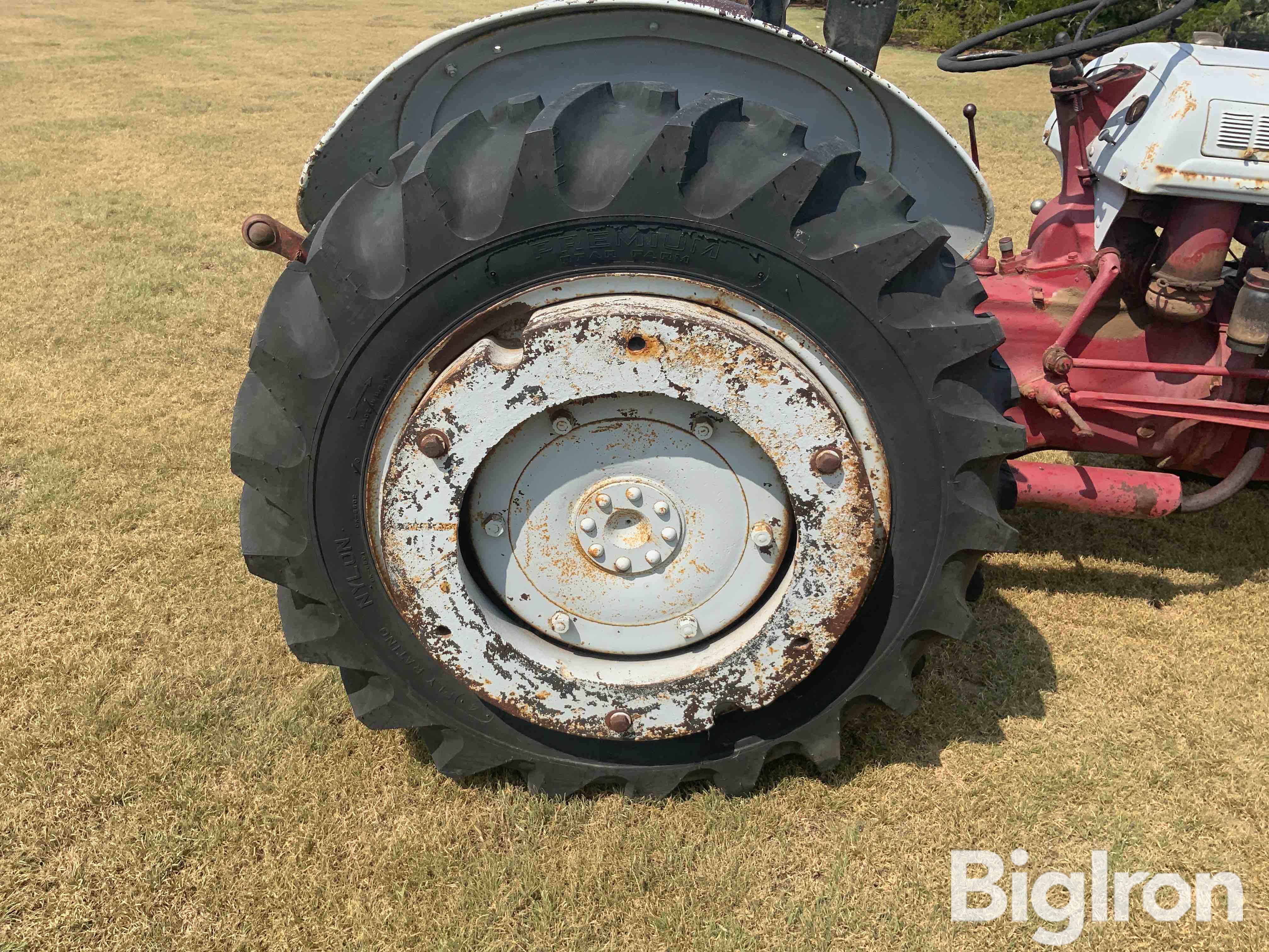 1940 Ford 9n 2wd Utility Tractor Bigiron Auctions