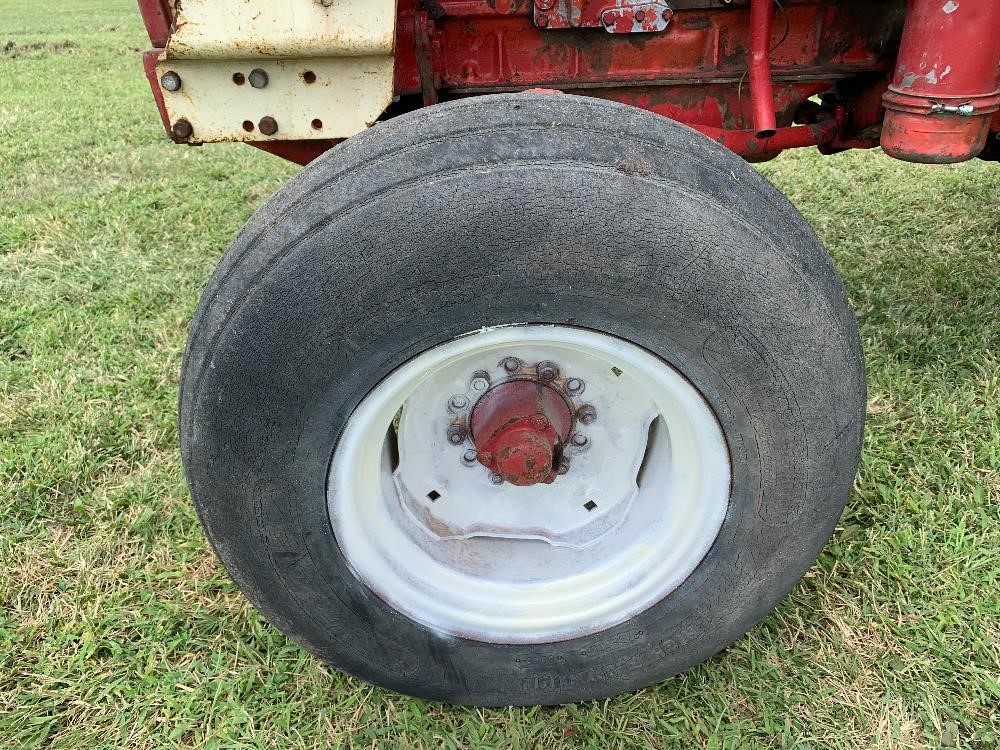 1963 International 606 2WD Tractor BigIron Auctions