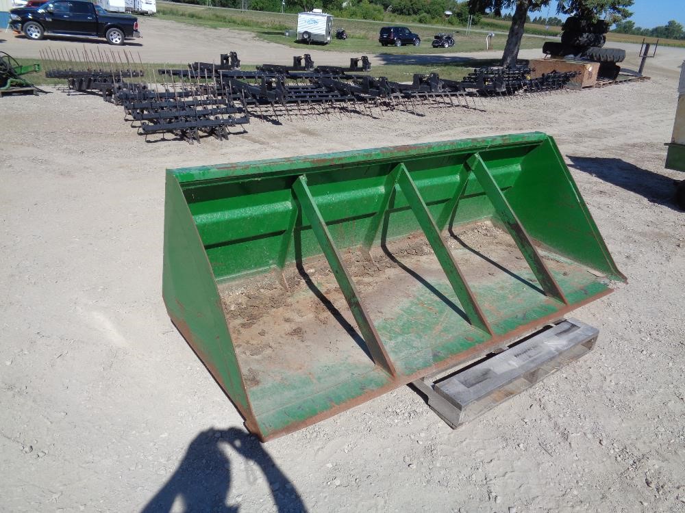 Redline 600 700 Series JD 8' Bucket BigIron Auctions