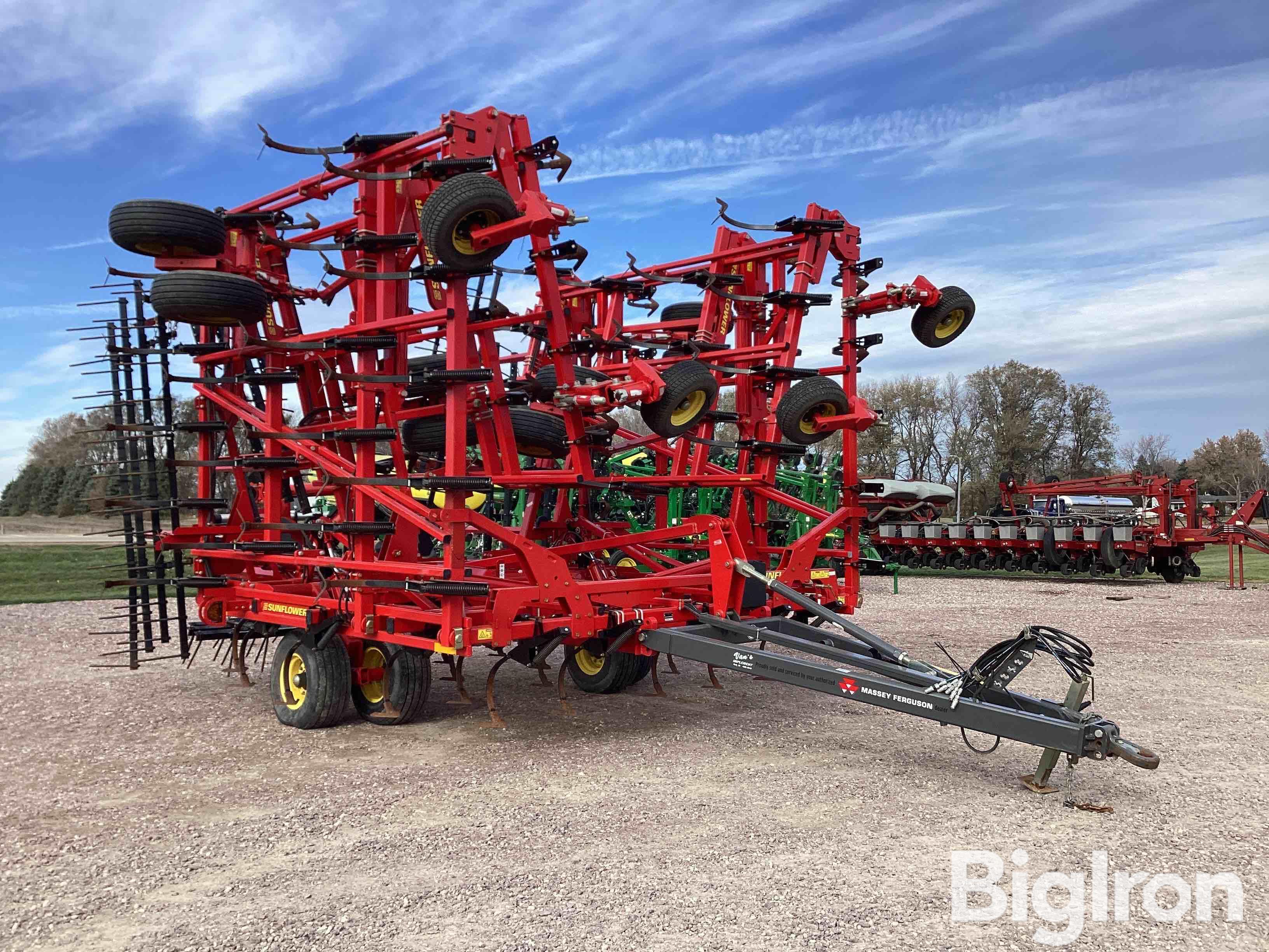 2019 Sunflower 5056 Field Cultivator BigIron Auctions