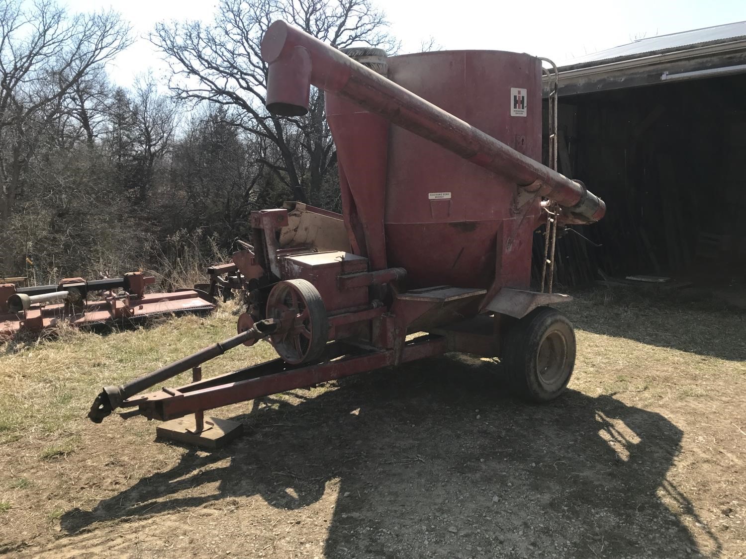 International 1150 Grinder Mixer BigIron Auctions