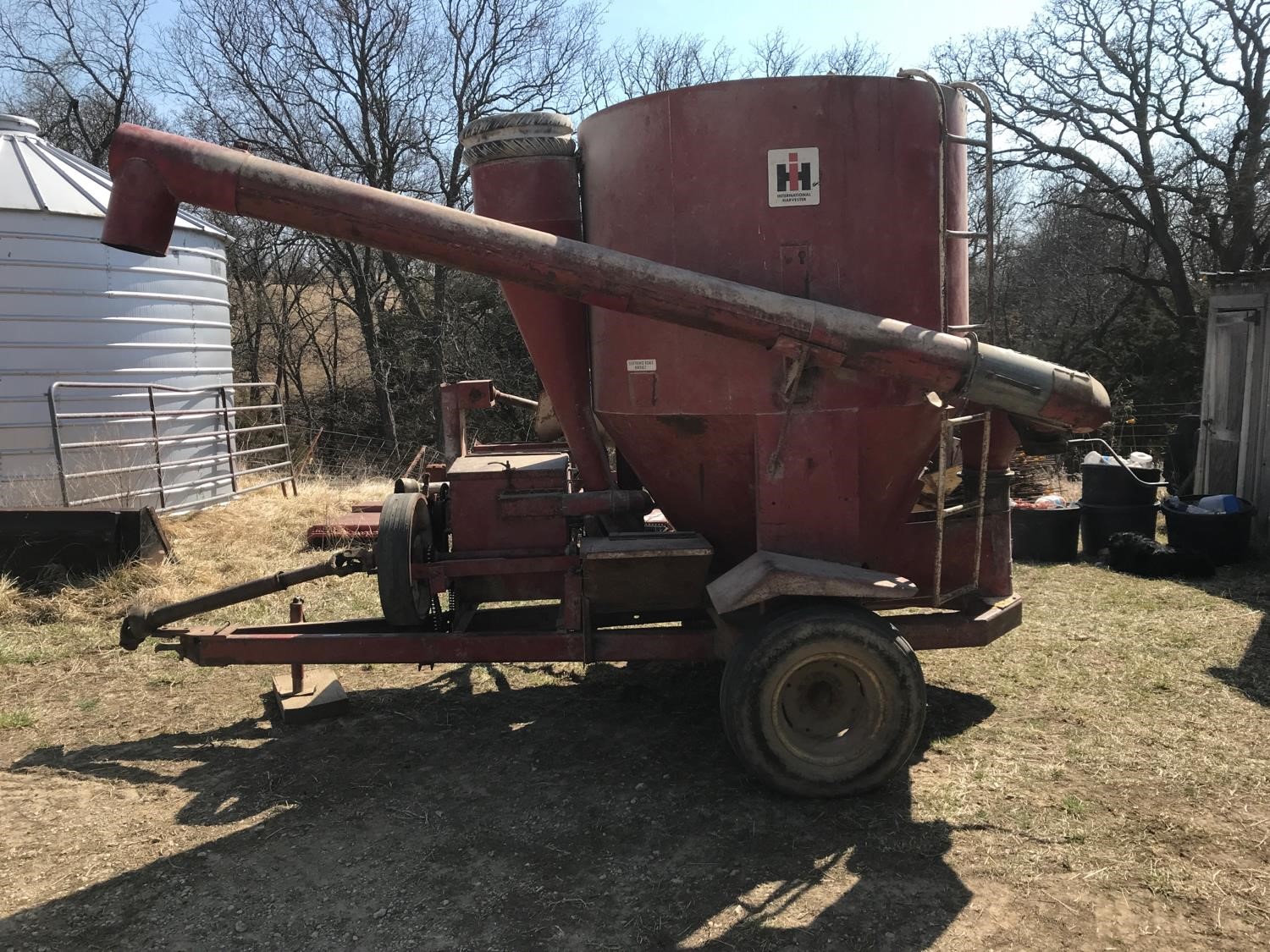 International 1150 Grinder Mixer BigIron Auctions